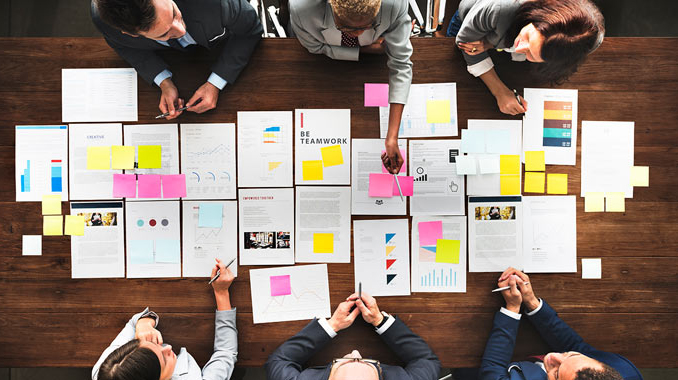 Corporate Advisory — illustrative service image